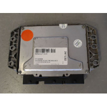 CALCULATEUR MOTEUR RENAULT CLIO