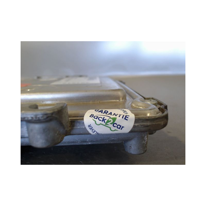 CALCULATEUR MOTEUR FORD C-MAX