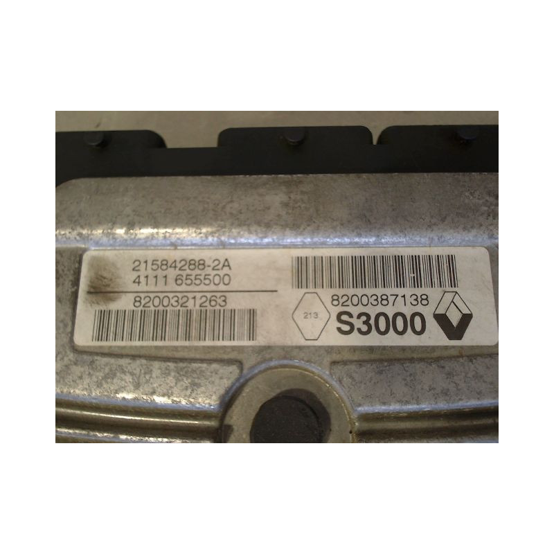 CALCULATEUR MOTEUR RENAULT MEGANE II PH1 02-05