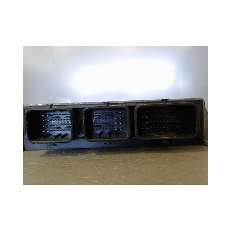 CALCULATEUR MOTEUR CITROEN C2 2003-