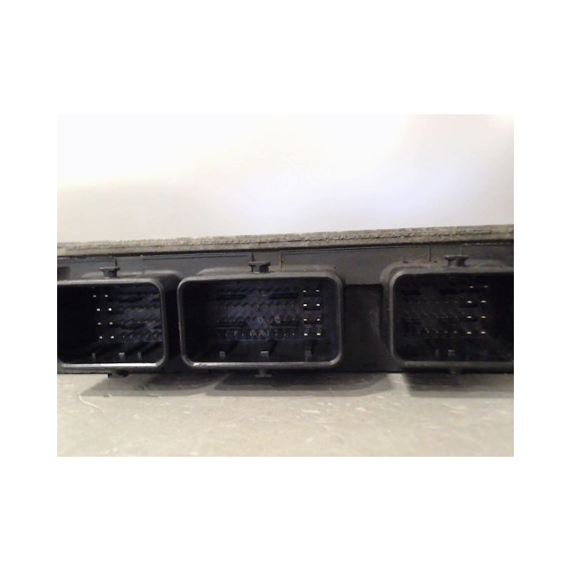 CALCULATEUR MOTEUR RENAULT KANGOO EXPRESS 03-07