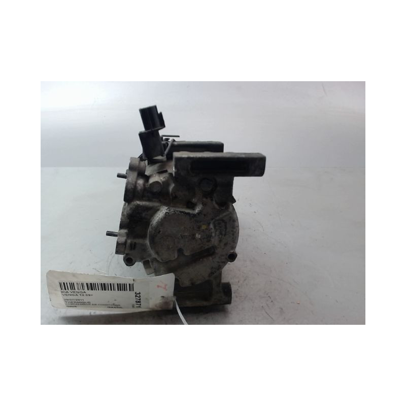 COMPRESSEUR AIR CONDITIONNE KIA VENGA 09-