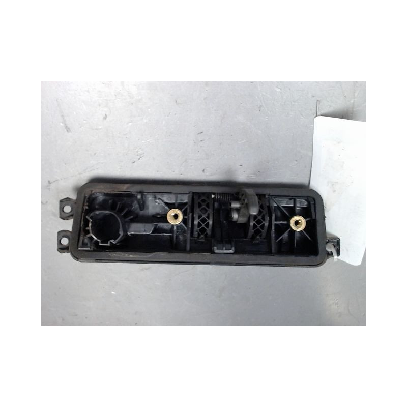 POIGNEE EXTERIEURE PORTE BATTANTE GAUCHE DACIA LOGAN MCV 2007-