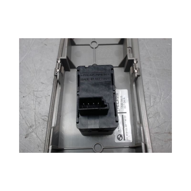 COMMANDE LEVE-GLACE PORTE AVD B.M.W. SERIE 5