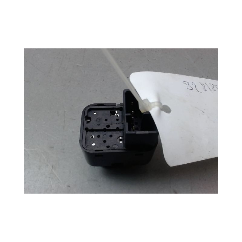 COMMANDE RETROVISSEUR EXTERIEUR ELECTRIQUE CHEVROLET KALOS 2005-2008