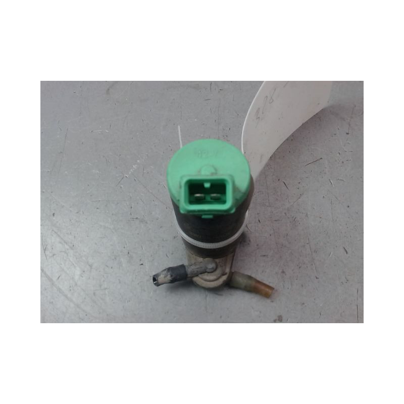 POMPE LAVE-GLACE AVANT PEUGEOT 206 + 2009-2013