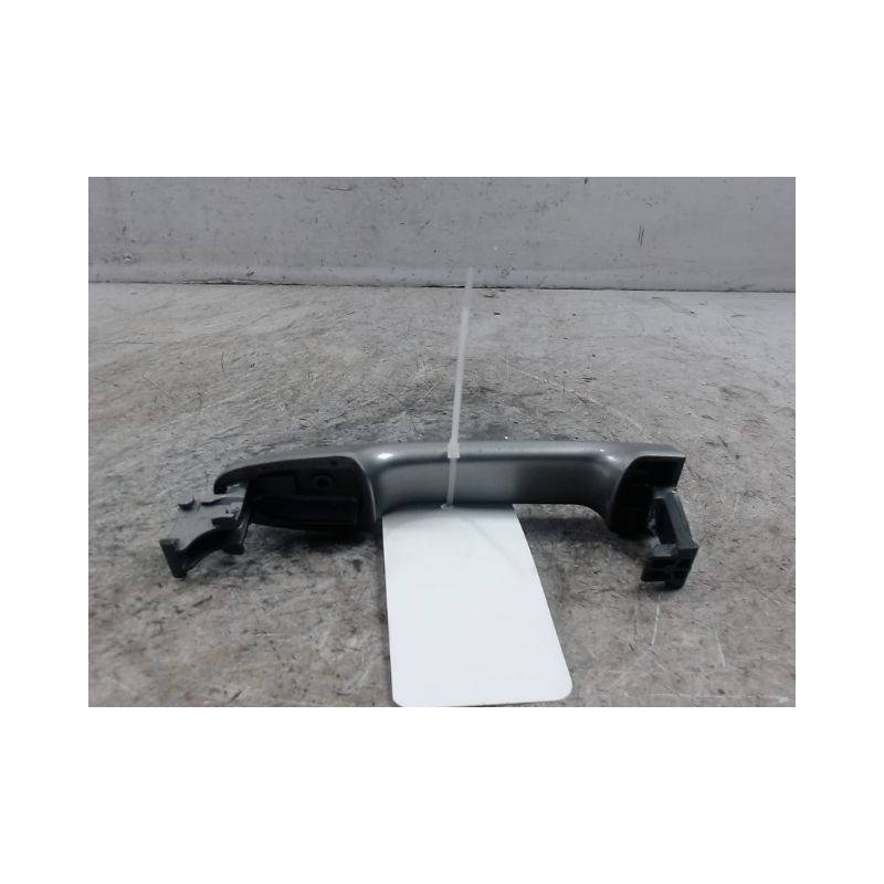 POIGNEE EXTERIEURE PORTE ARRIERE GAUCHE TOYOTA AURIS 2010-