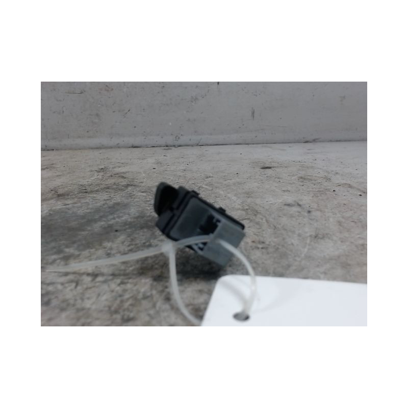 COMMANDE LEVE-GLACE PORTE AVD VOLKSWAGEN POLO 2005-