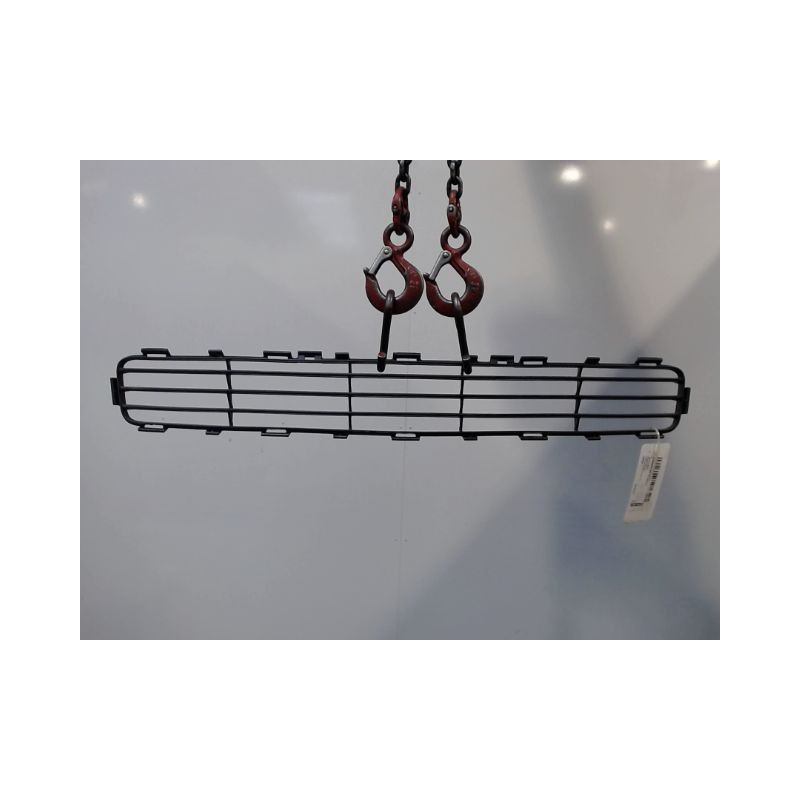 GRILLE PARE-CHOC AVANT TOYOTA AVENSIS 2003-