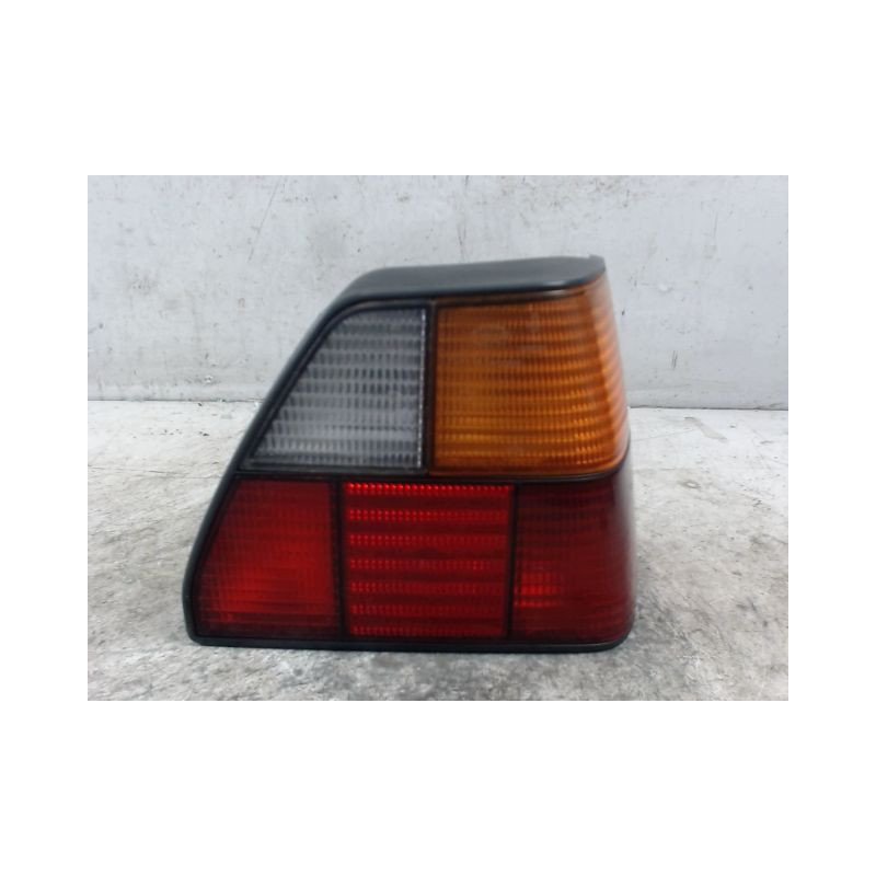 FEU ARRIERE DROIT VOLKSWAGEN GOLF 84-92