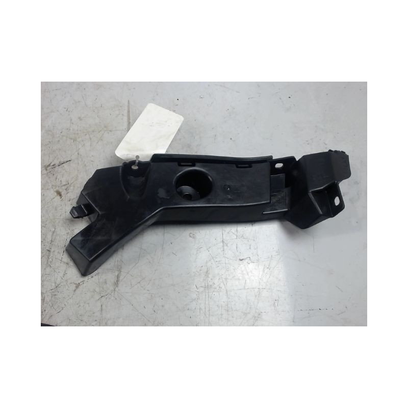 SUPPORT DROIT PARE-CHOC ARRIERE  SEAT IBIZA 2006-