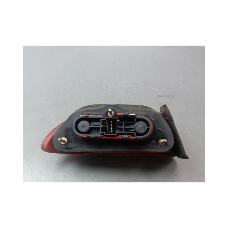 FEU ARRIERE DROIT ALFA ROMEO 156 BERL. Phase 2 2002-2003