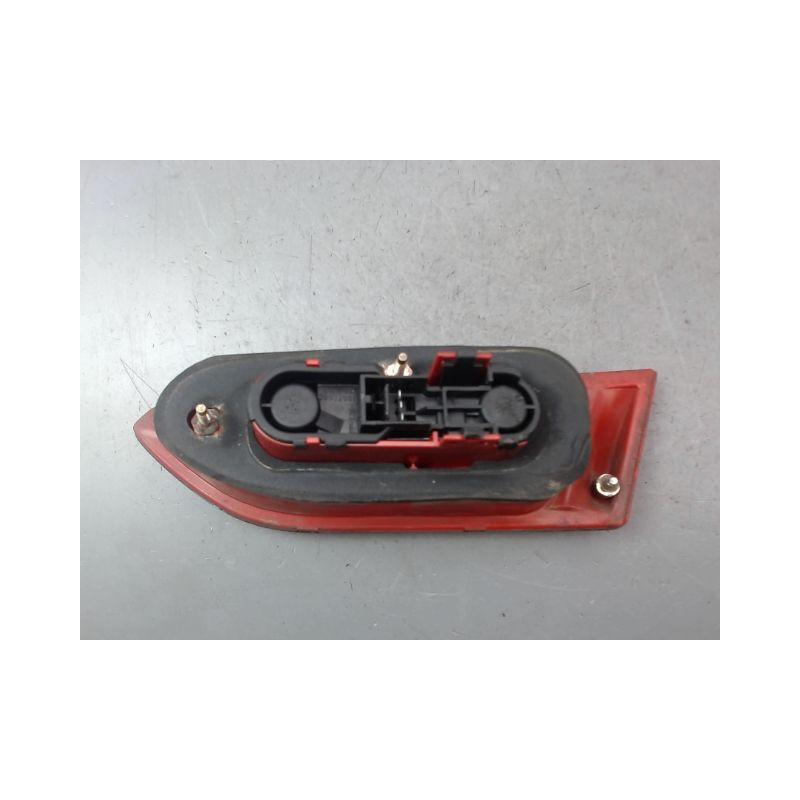 FEU ARRIERE INTERIEUR GAUCHE ALFA ROMEO 156 BERL. Phase 2 2002-2003