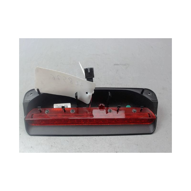 FEUX STOP SUPPLEMENTAIRE CHEVROLET AVEO I 2008-2011
