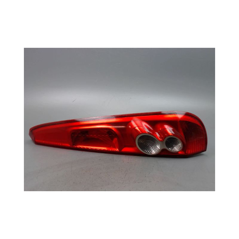 FEU ARRIERE DROIT FORD FIESTA V Phase 2 2005-2008