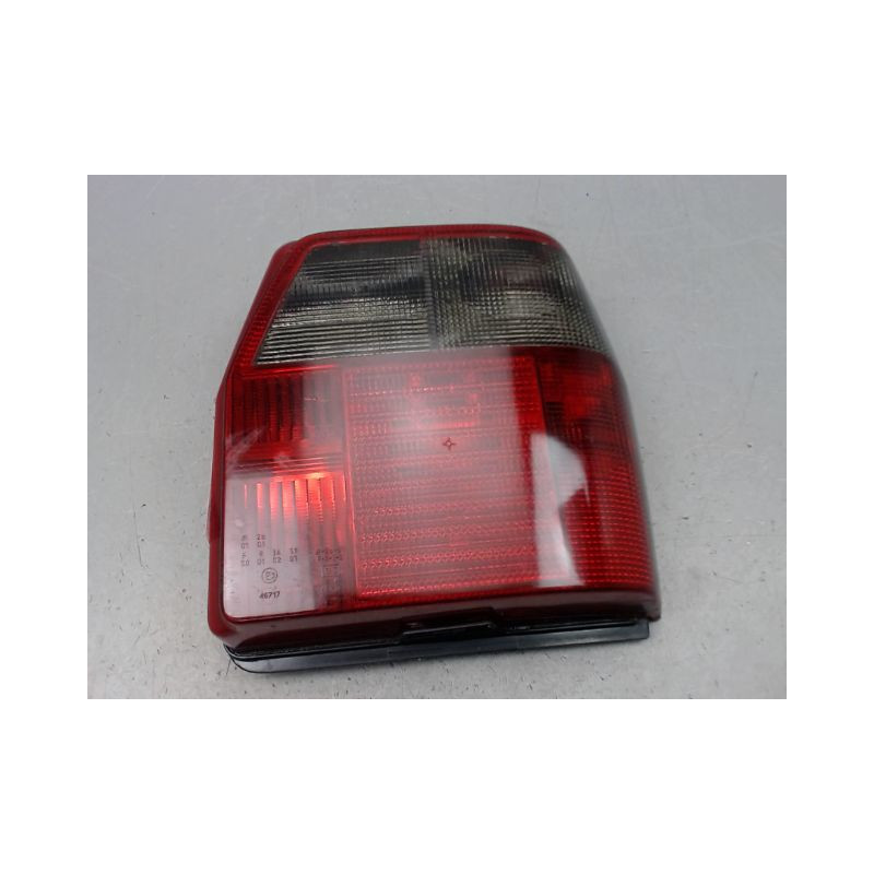 FEU ARRIERE DROIT FIAT UNO Phase 2 1989-1995