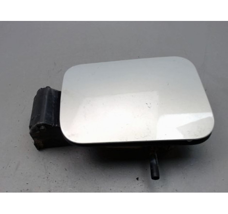 VOLET DE TRAPPE CARBURANT
