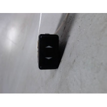 COMMANDE LEVE-GLACE PORTE AVD FORD FOCUS 2008-