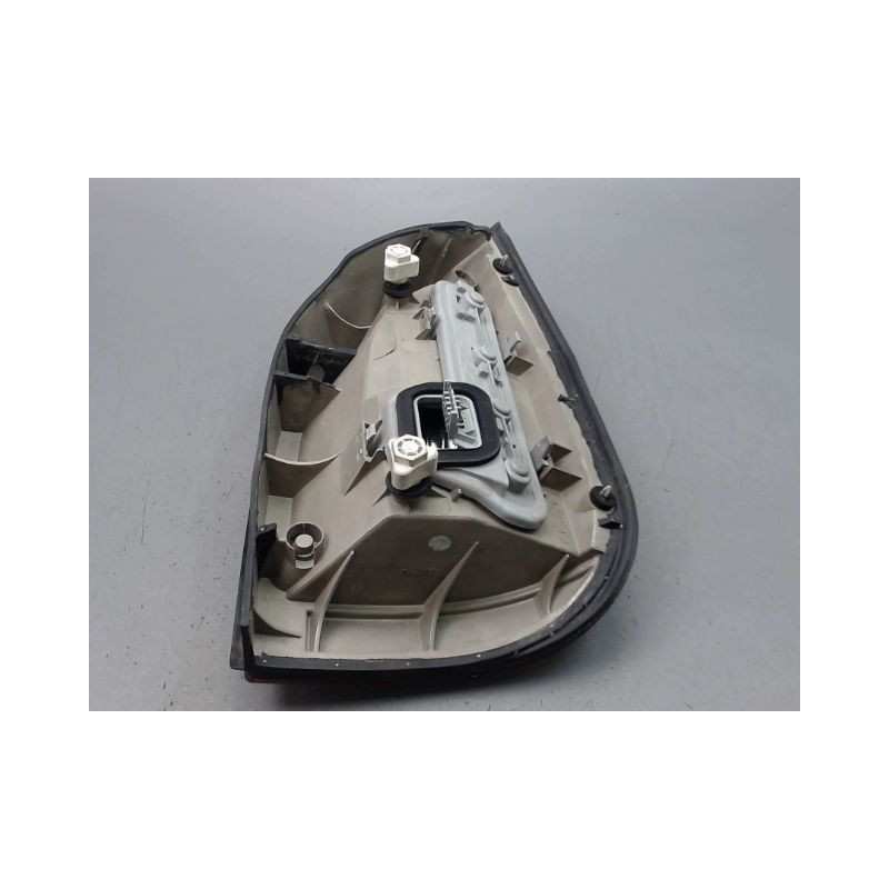 FEU ARRIERE GAUCHE  OPEL ZAFIRA MONOSP. I (A) 1999-2005