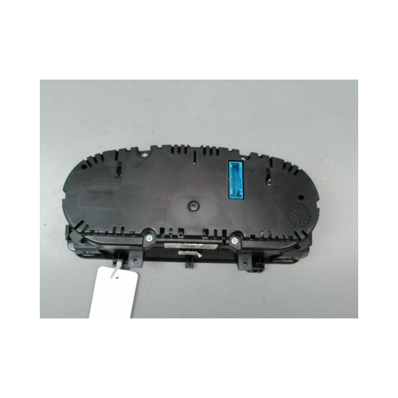 BLOC COMPTEURS VOLKSWAGEN TOURAN 09-