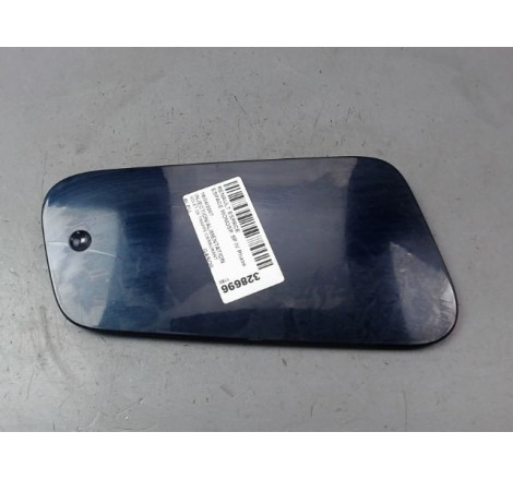 VOLET DE TRAPPE CARBURANT