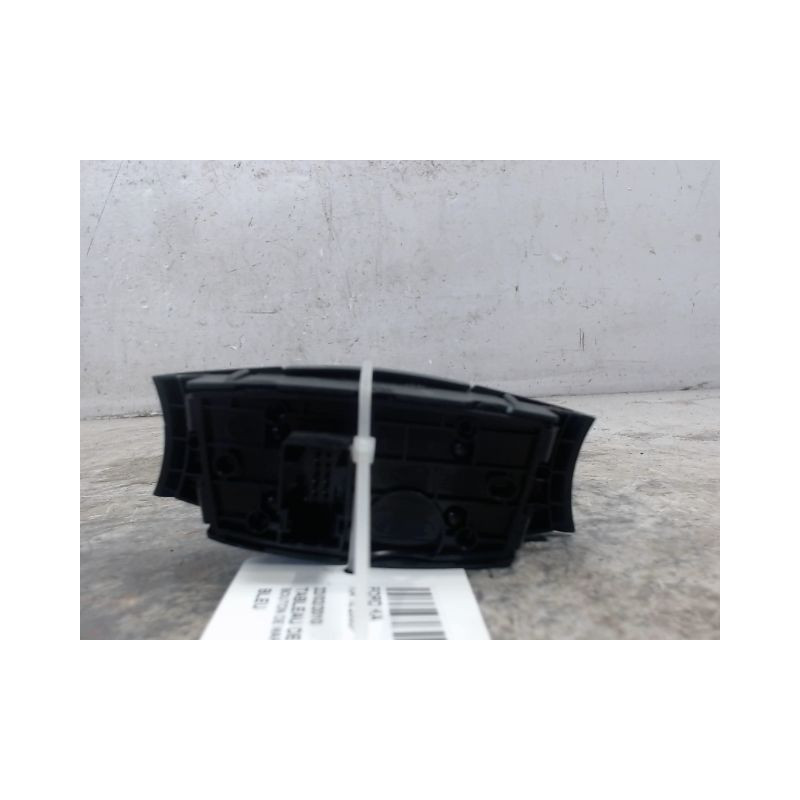 BOUTON DE WARNING FORD KA 2008-