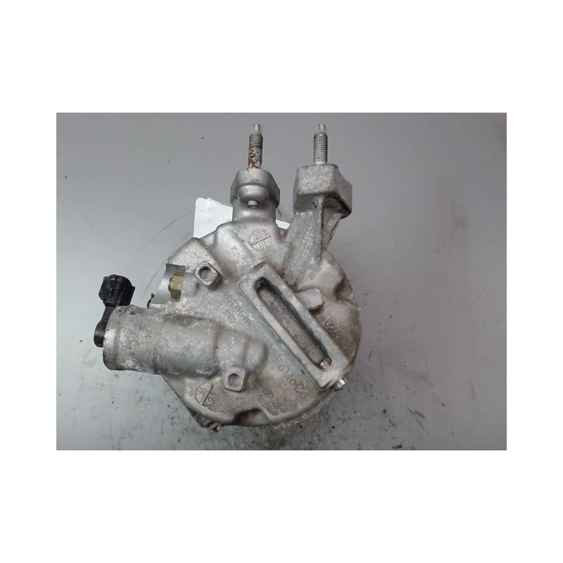 COMPRESSEUR AIR CONDITIONNE FORD CMAX MONOSP. I Phase 2 2007-2010
