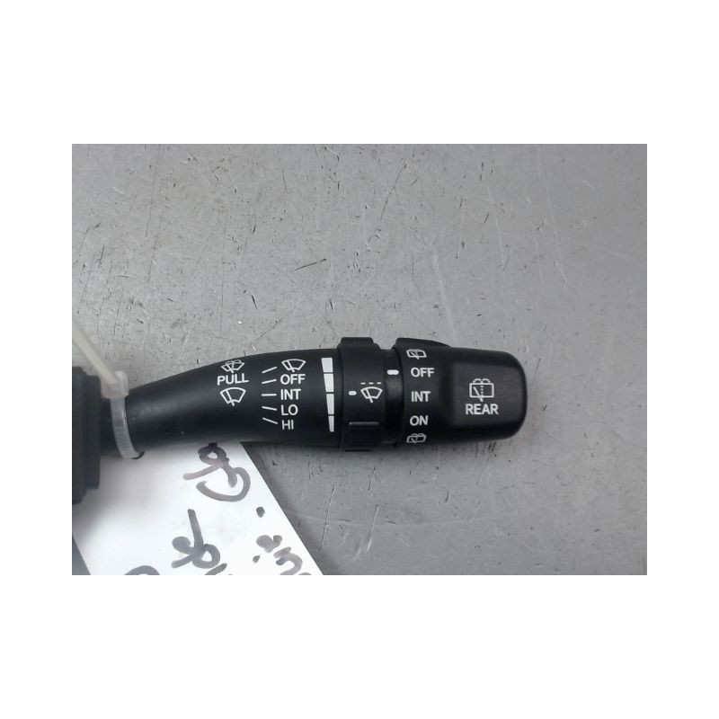 COMMANDE ESSUIE GLACE HYUNDAI TUCSON BREAK I 2004-2010
