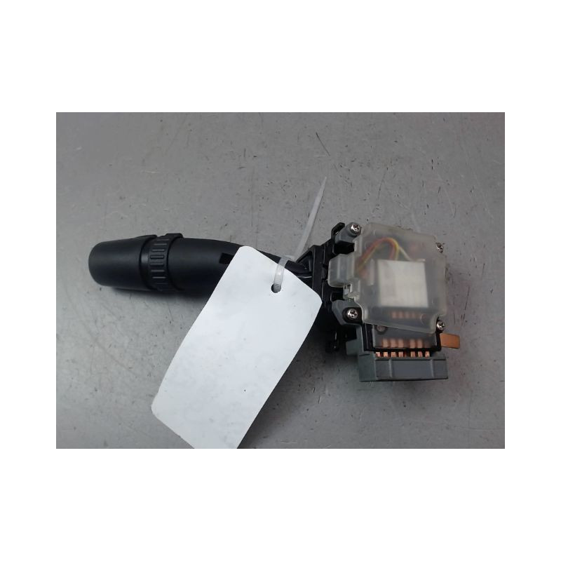 COMMANDE ESSUIE GLACE HYUNDAI TUCSON BREAK I 2004-2010