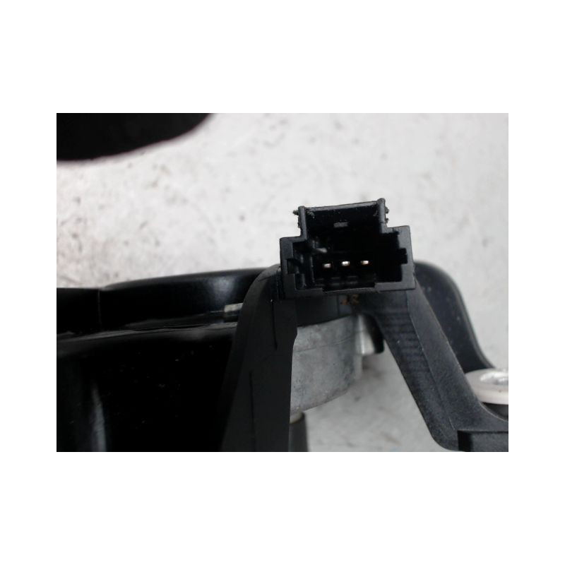 MOTEUR ESSUIE-GLACE ARRIERE RENAULT MEGANE