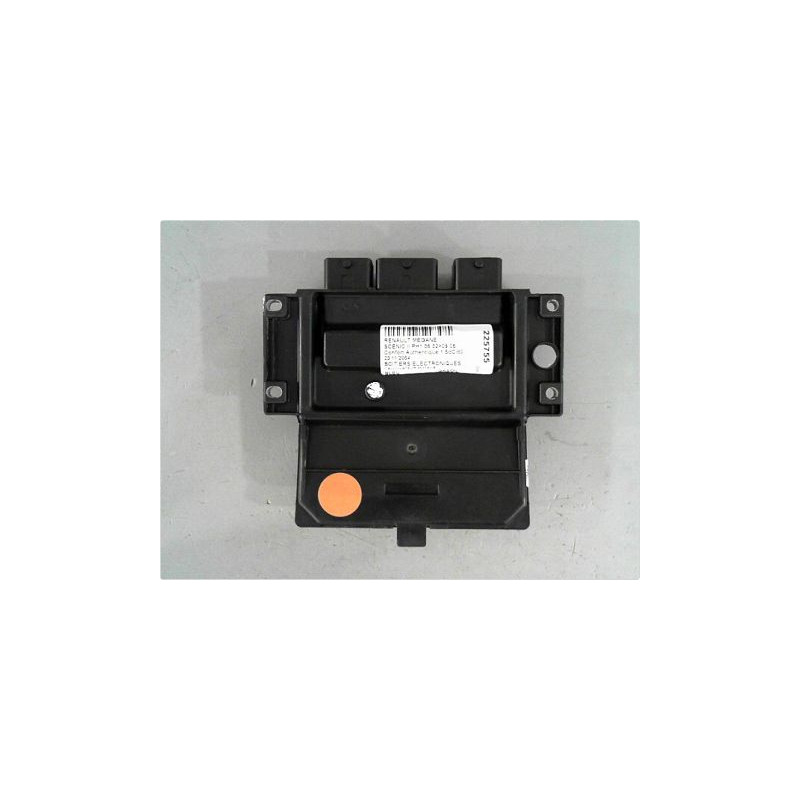 CALCULATEUR MOTEUR RENAULT SCENIC II PH1 02-06