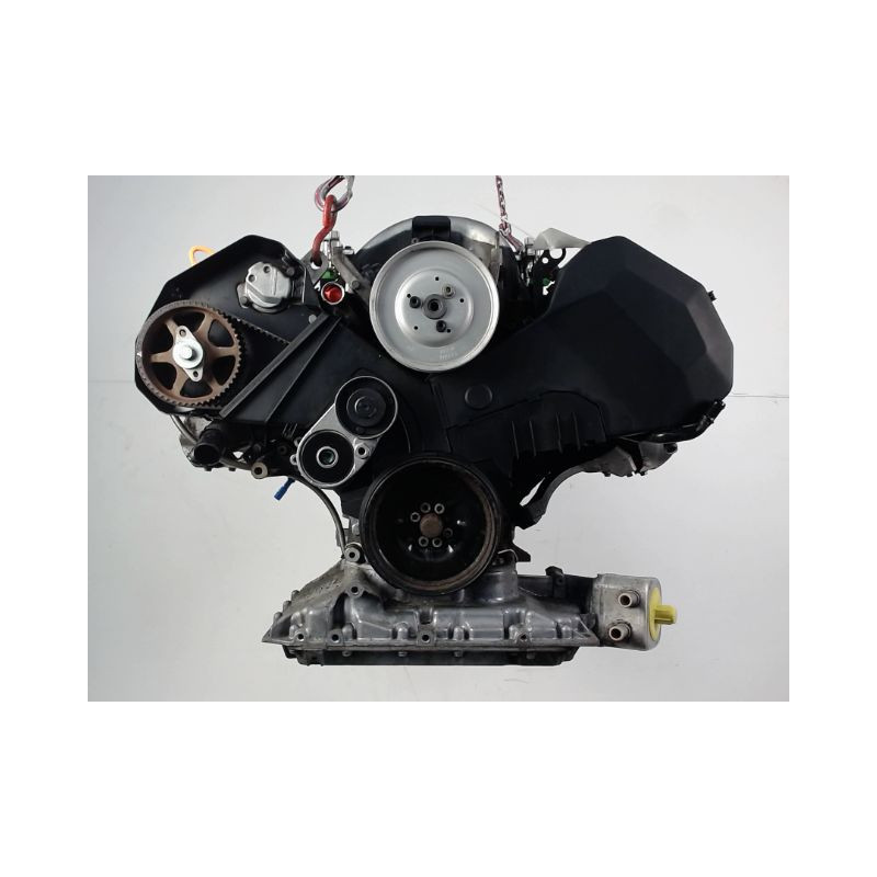 MOTEUR ESSENCE AUDI A4 BERL. II Phase 1  2001-2004 2.4