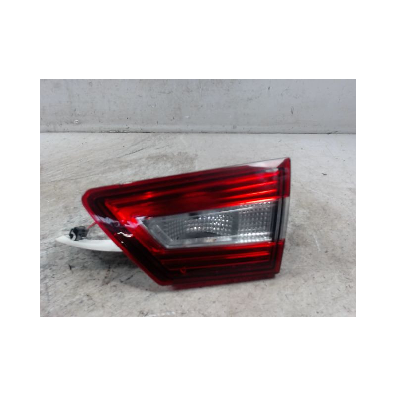 Feu Arrière Gauche 3 Portes Ford Fiesta MK5 Phase 1 2002-2005