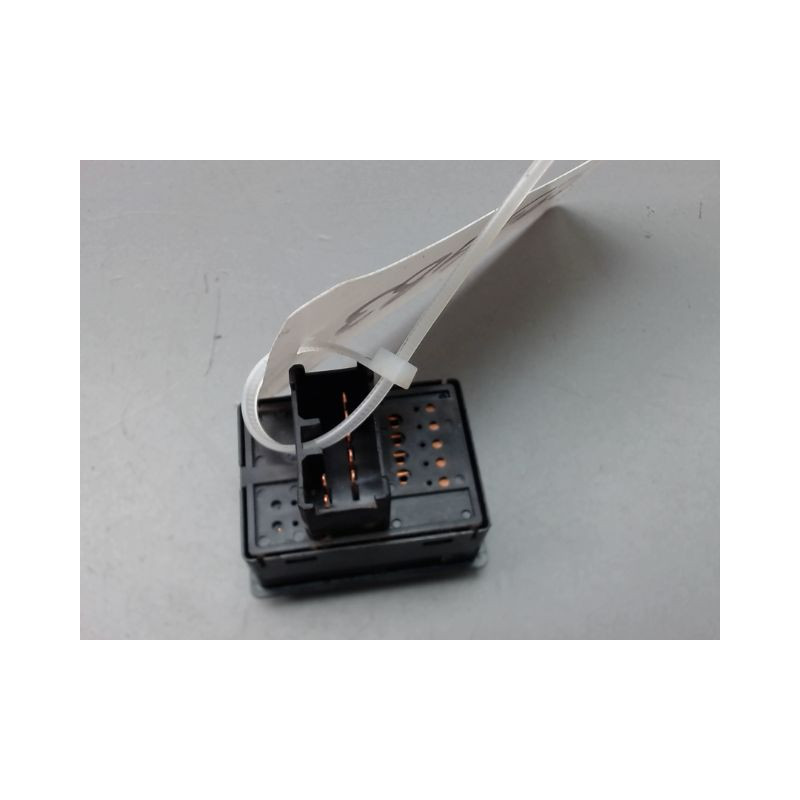 COMMANDE RETROVISSEUR EXTERIEUR ELECTRIQUE GAUCHE SUZUKI JIMNY BREAK Phase 2 2005-...
