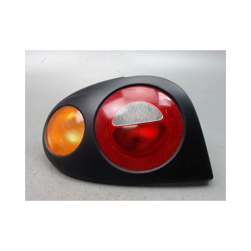 FEU ARRIERE GAUCHE  RENAULT MEGANE COUPE 2P I Phase 1 1995-1999