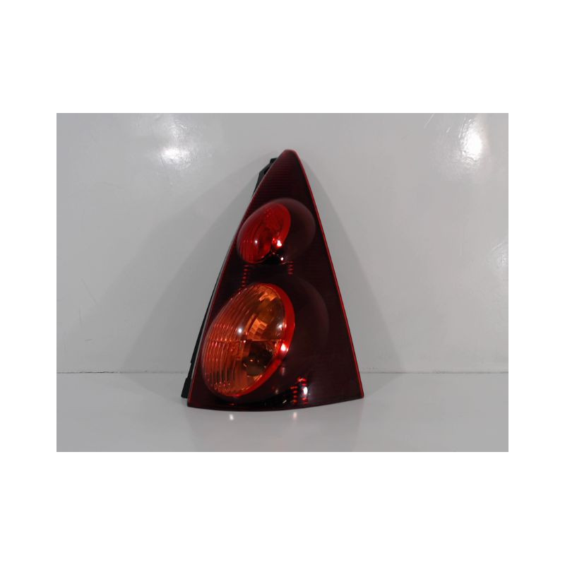 FEU ARRIERE DROIT PEUGEOT 107 5P
