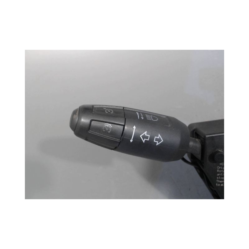 BLOC COMMODOS OPEL CORSA 06-09