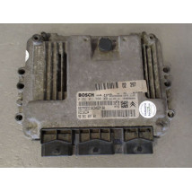 CALCULATEUR MOTEUR PEUGEOT 206