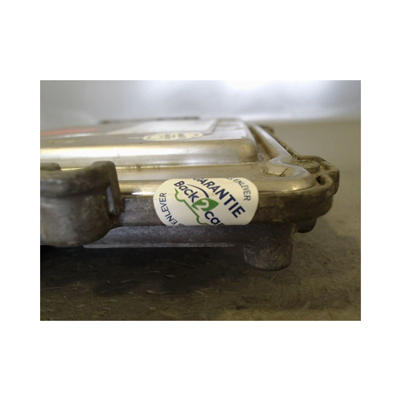 CALCULATEUR MOTEUR CITROEN XSARA