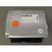 CALCULATEUR MOTEUR AUDI A8