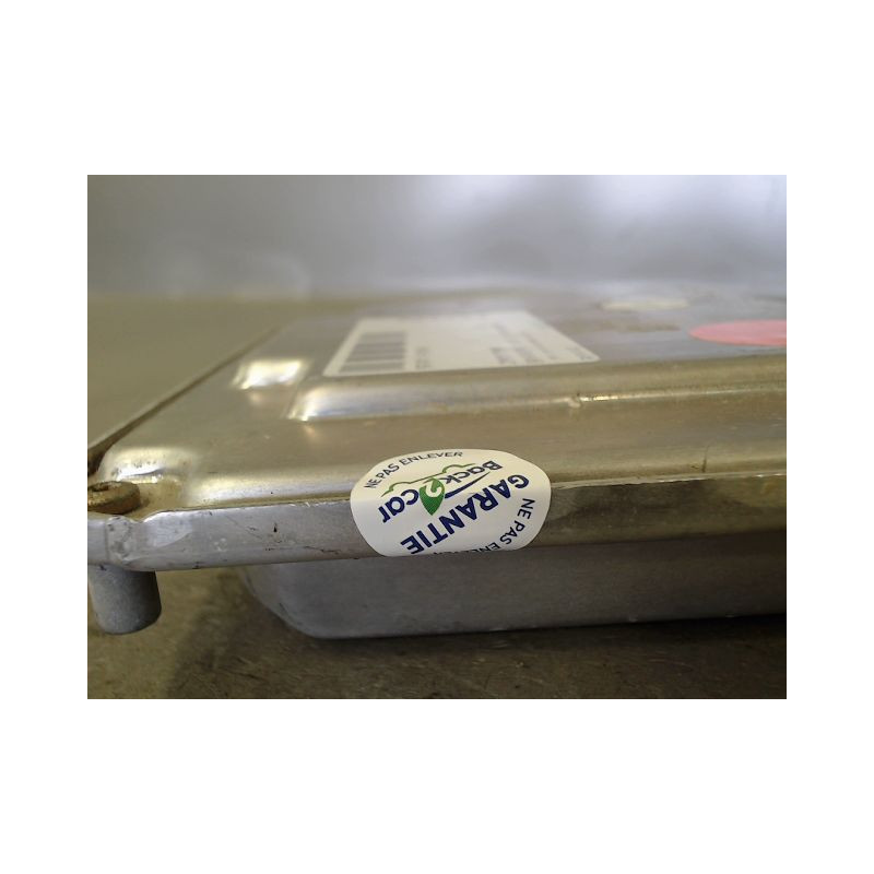 CALCULATEUR MOTEUR SEAT LEON