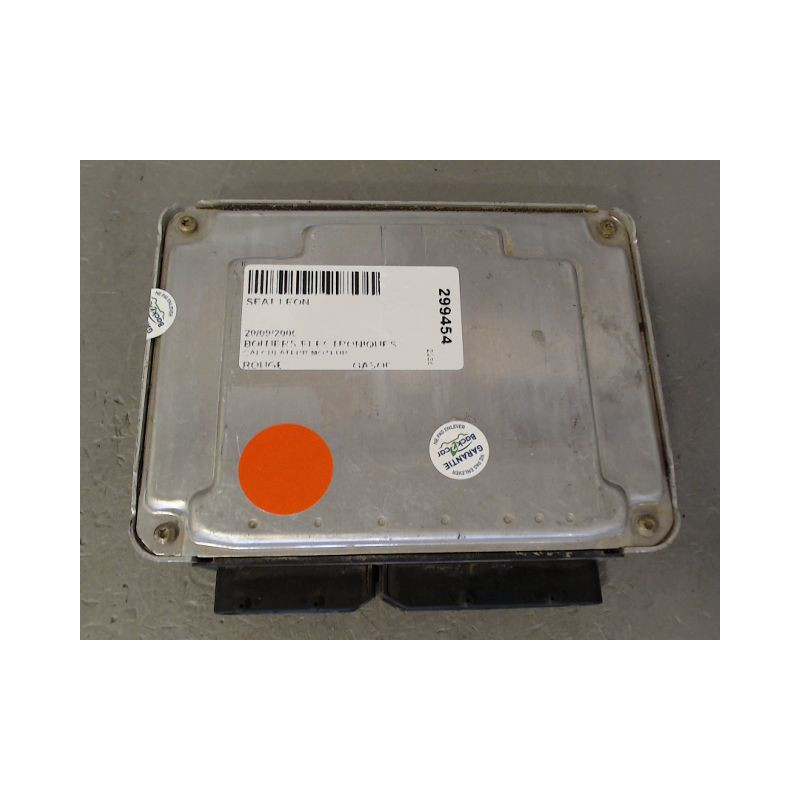 CALCULATEUR MOTEUR SEAT LEON