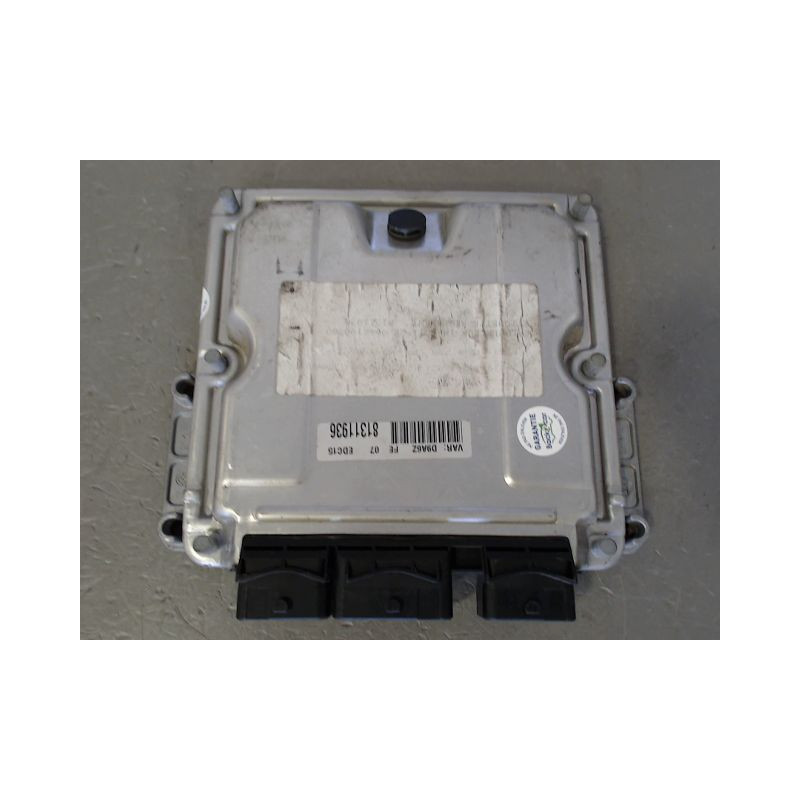 CALCULATEUR MOTEUR PEUGEOT 406