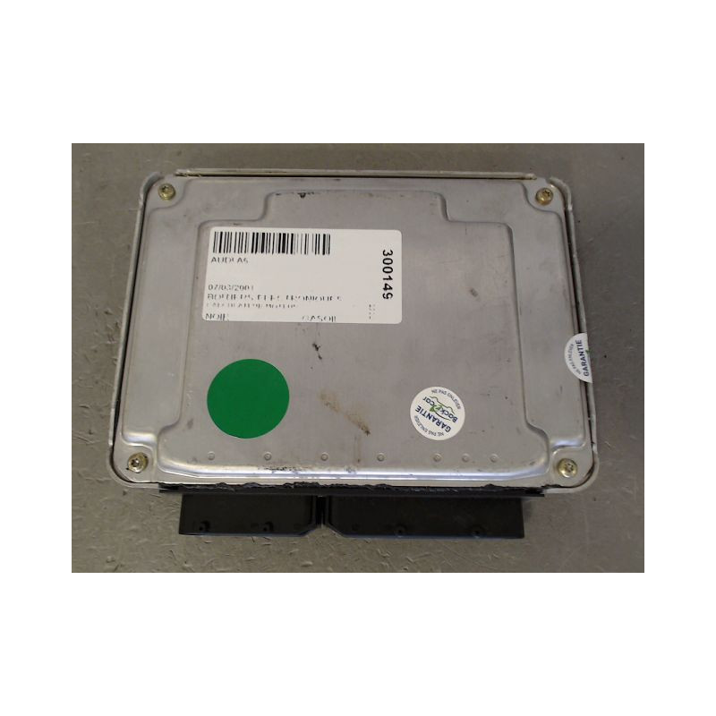 CALCULATEUR MOTEUR AUDI A6