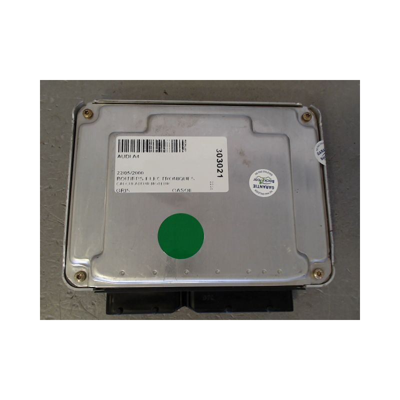 CALCULATEUR MOTEUR AUDI A4