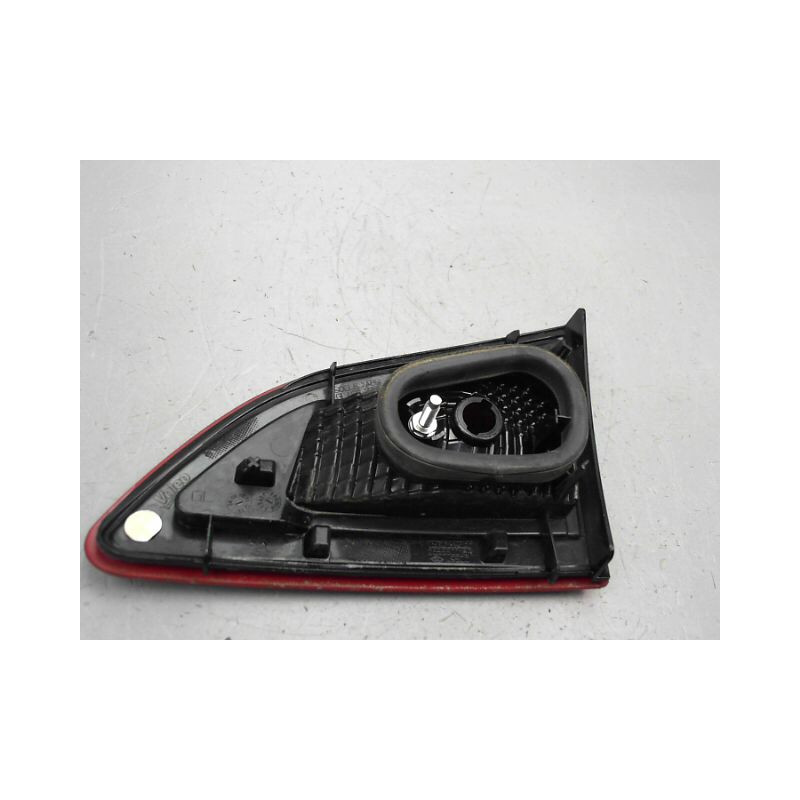 FEU ARRIERE INTERIEUR GAUCHE RENAULT SCENIC MONOSP. III Phase 1 2009-2011
