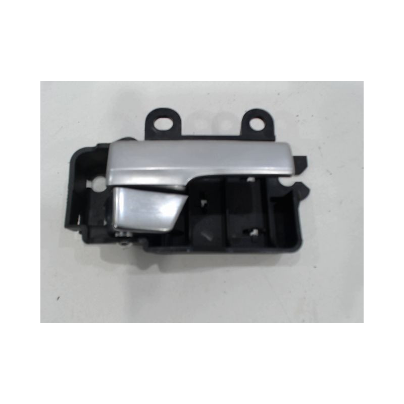 POIGNEE INTERIEURE PORTE AVANT DROIT FORD FOCUS