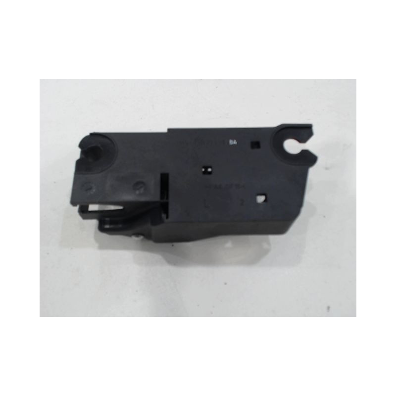 POIGNEE INTERIEURE PORTE AVANT GAUCHE FORD FOCUS