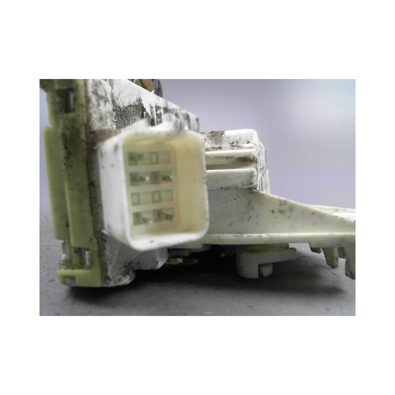 SYSTEME CONDAMNATION AVANT DROIT FORD FOCUS BERL. I 1998-2004