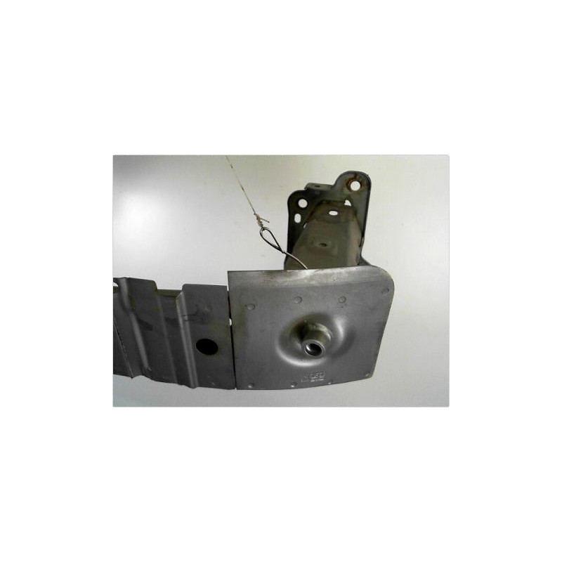 RENFORT PARE-CHOC AVANT FORD FOCUS 05-07